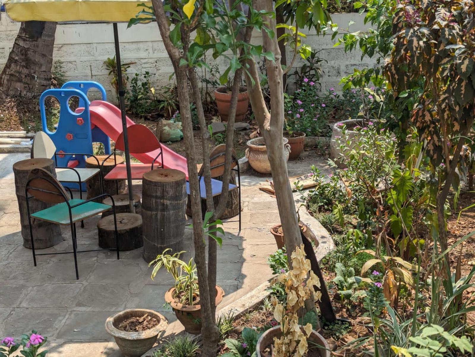 Swanky Sojourns Homestay Колхапур Екстериор снимка