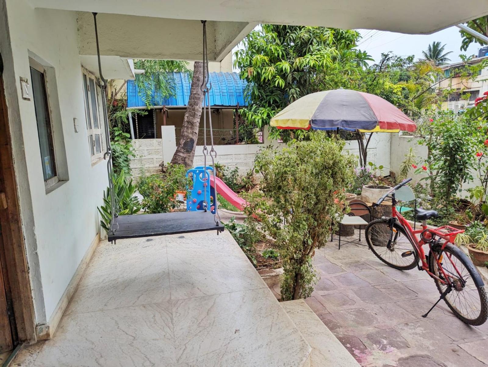 Swanky Sojourns Homestay Колхапур Екстериор снимка